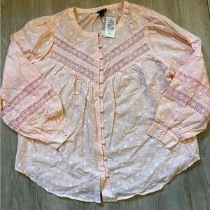 NWT Torrid Cotton Clip Dot Lace Trim Top Impatien Pink Button-Up Blouse size 1